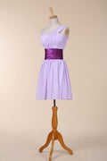 SZ4512 Elegant Neckline Sheath Wedding Dress With Lace Appliques Short Sleeves Bridal Dress